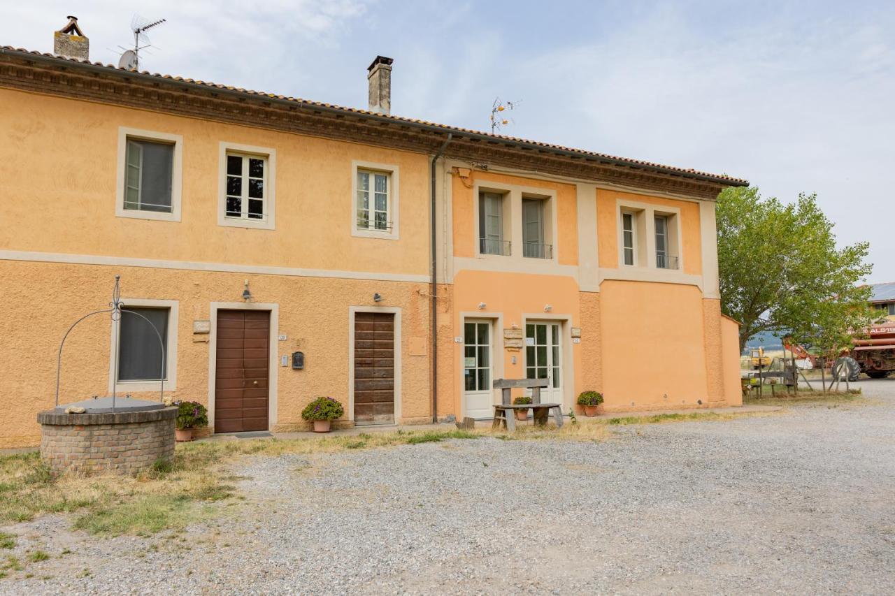 Agriturismo La Valle Della Lavanda - Podere Mezzastrada Fauglia Dış mekan fotoğraf
